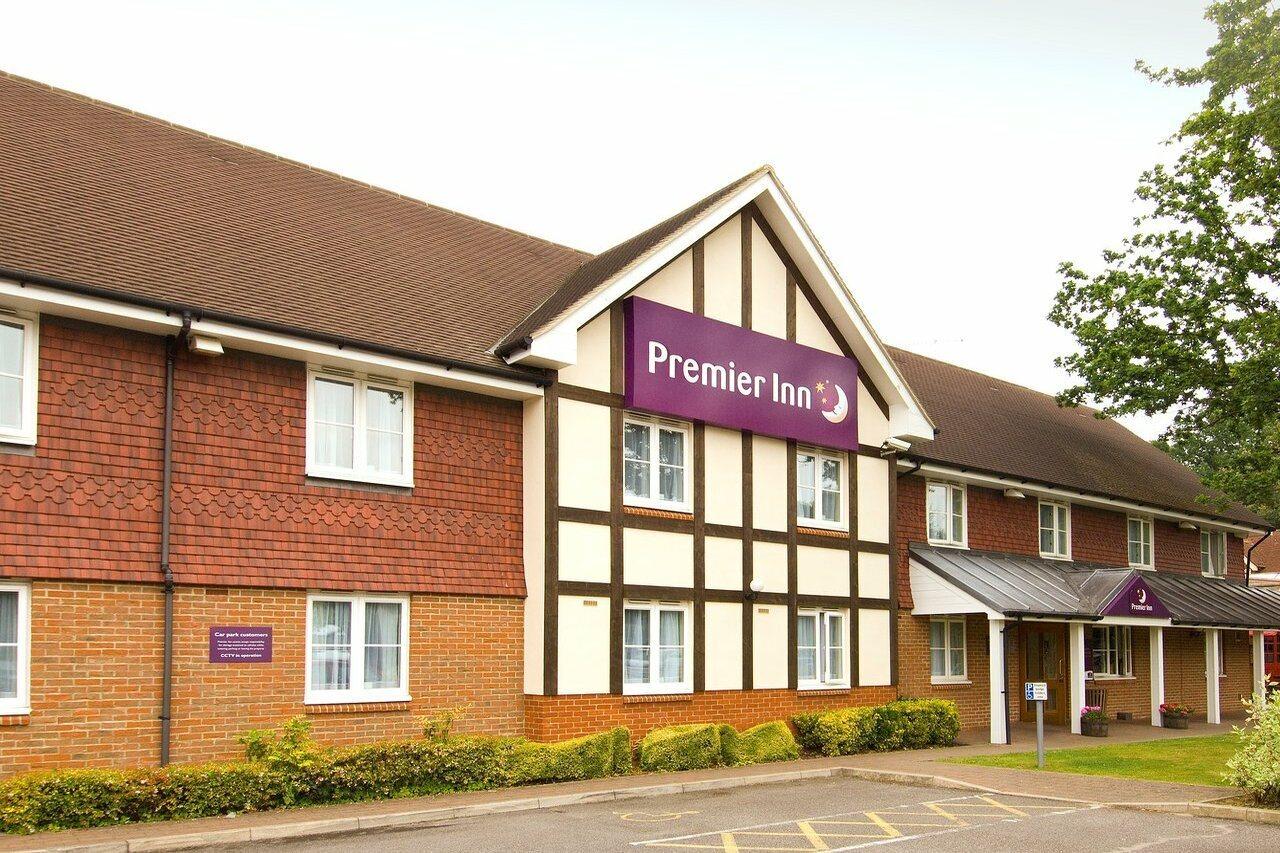 Premier Inn London Gatwick Airport East Crawley  Eksteriør bilde