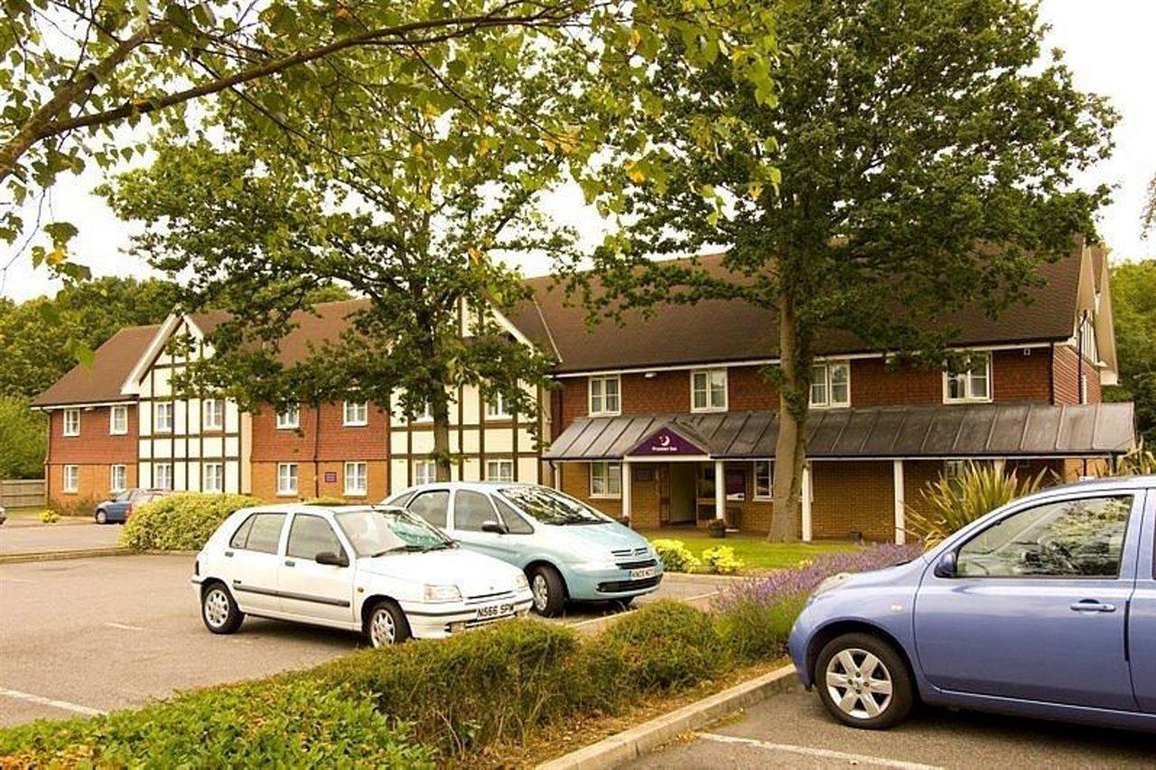 Premier Inn London Gatwick Airport East Crawley  Eksteriør bilde