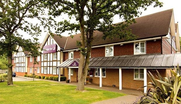 Premier Inn London Gatwick Airport East Crawley  Eksteriør bilde