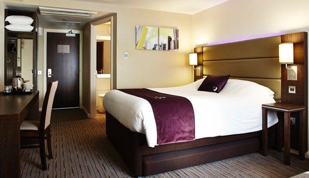 Premier Inn London Gatwick Airport East Crawley  Eksteriør bilde